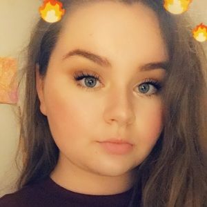 Meet your Posher, Marissa